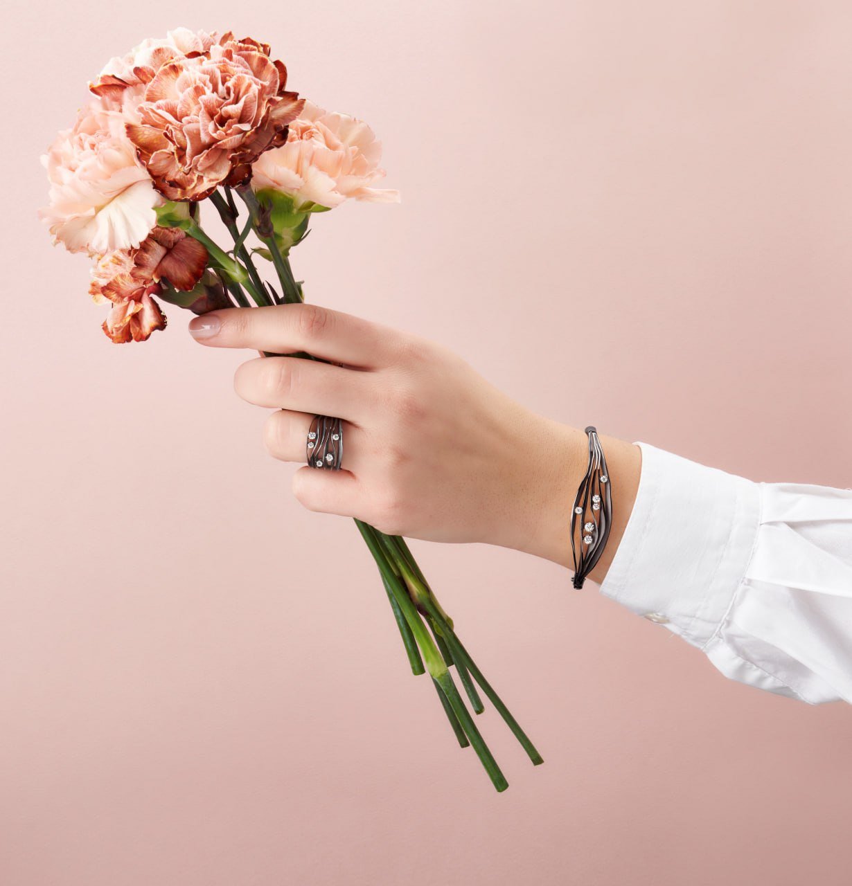 ANNAMARIA CAMMILLI Black Ring Gold 18K - Image 2