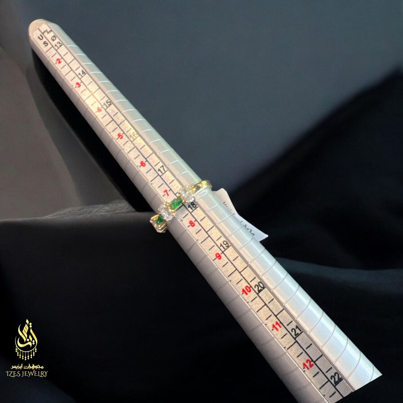 14K Gold Ring with Green and White Stones - Image 2