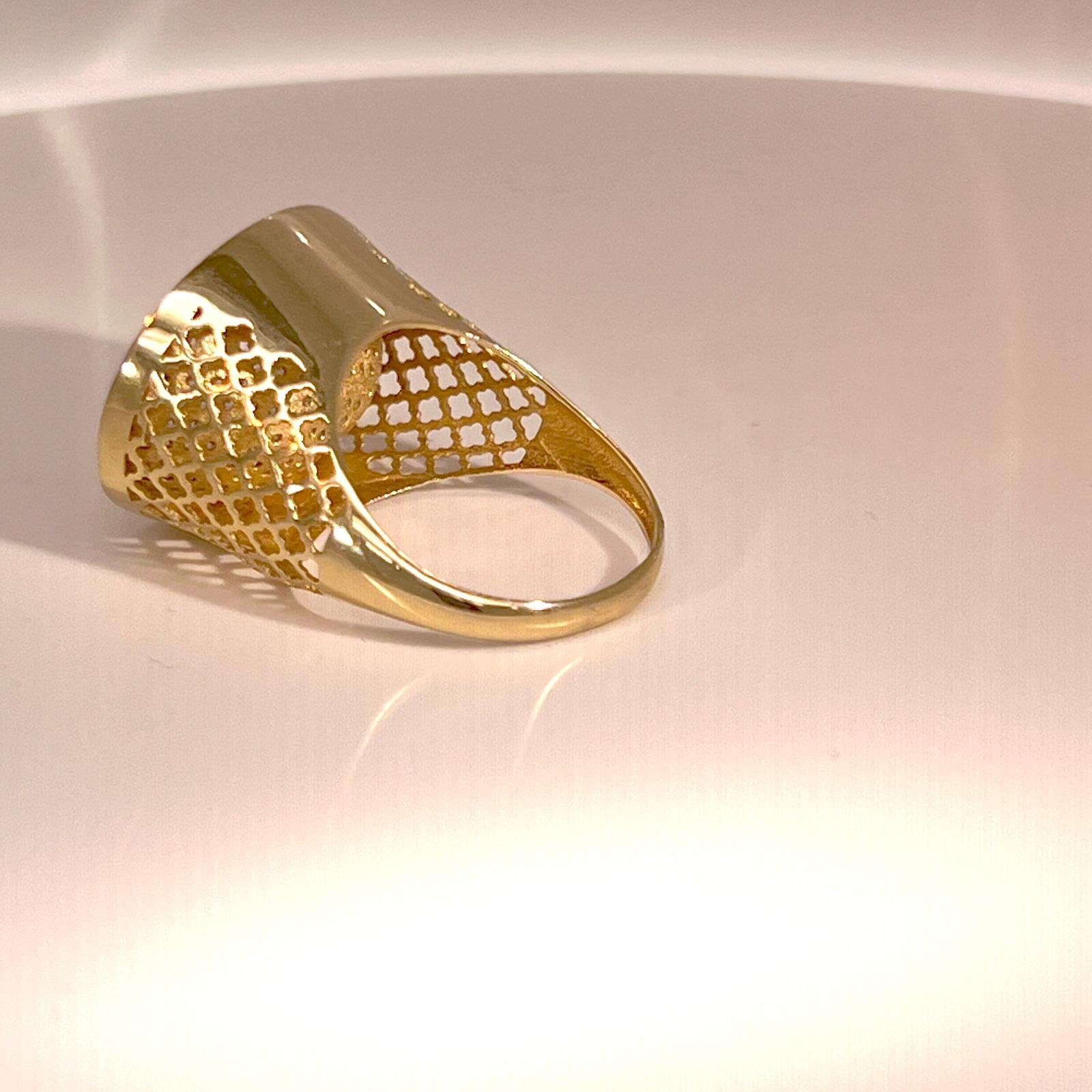 Elegant 14k Gold Ring - Image 6