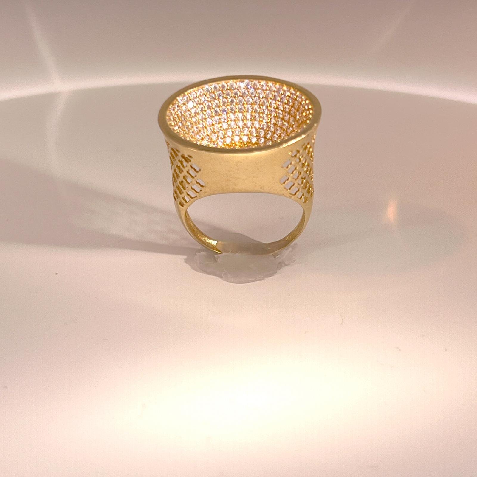 Elegant 14k Gold Ring - Image 10