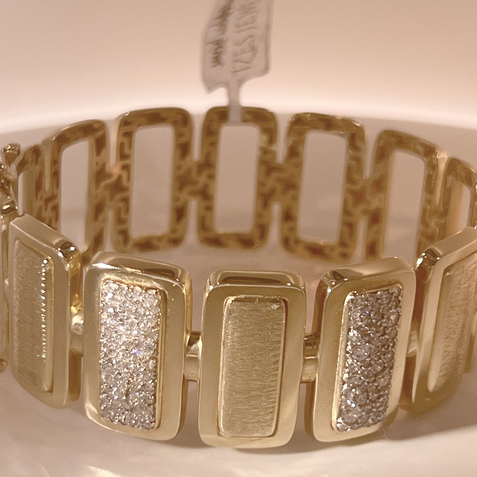 Elegant Rectangular Bracelet - Image 10