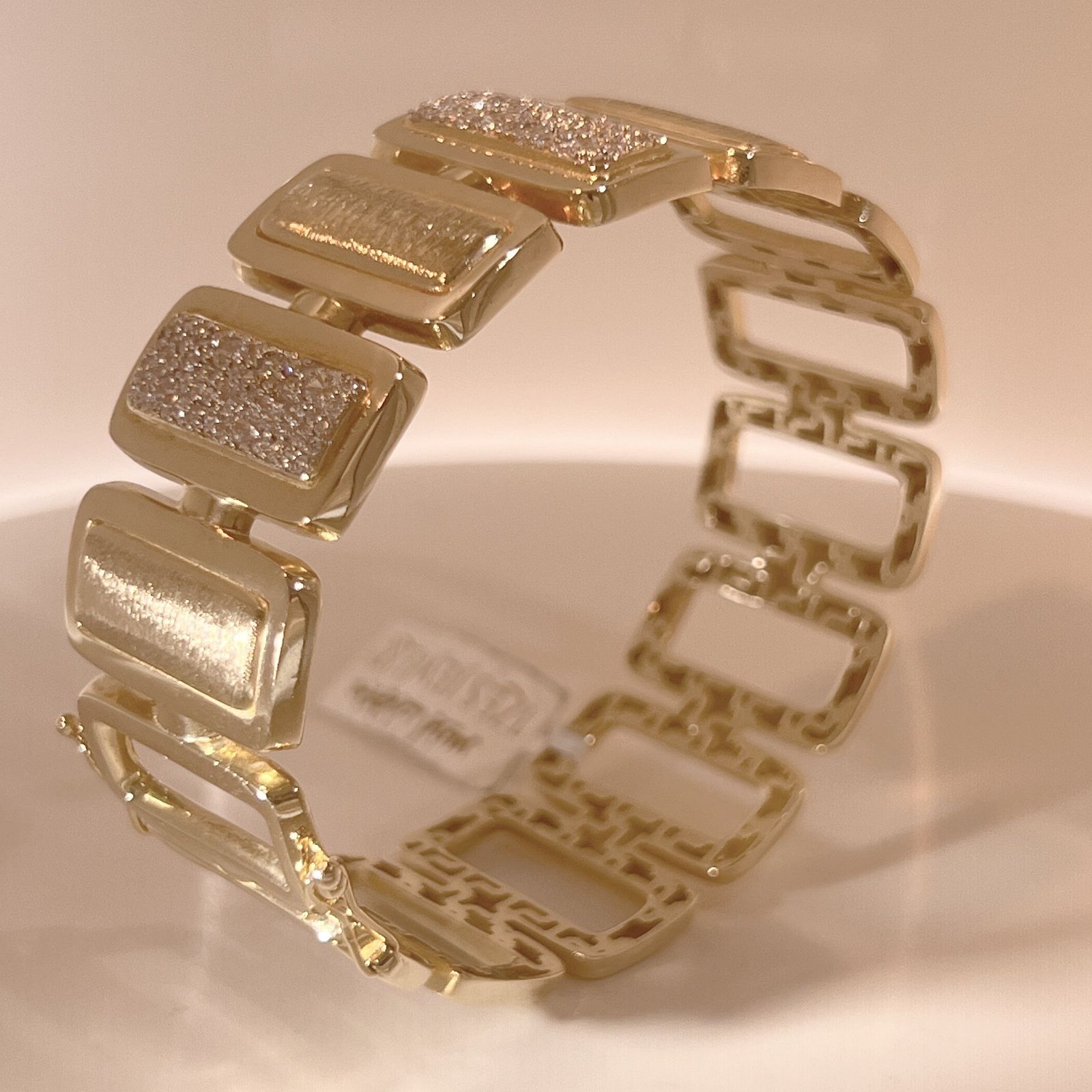 Elegant Rectangular Bracelet - Image 5