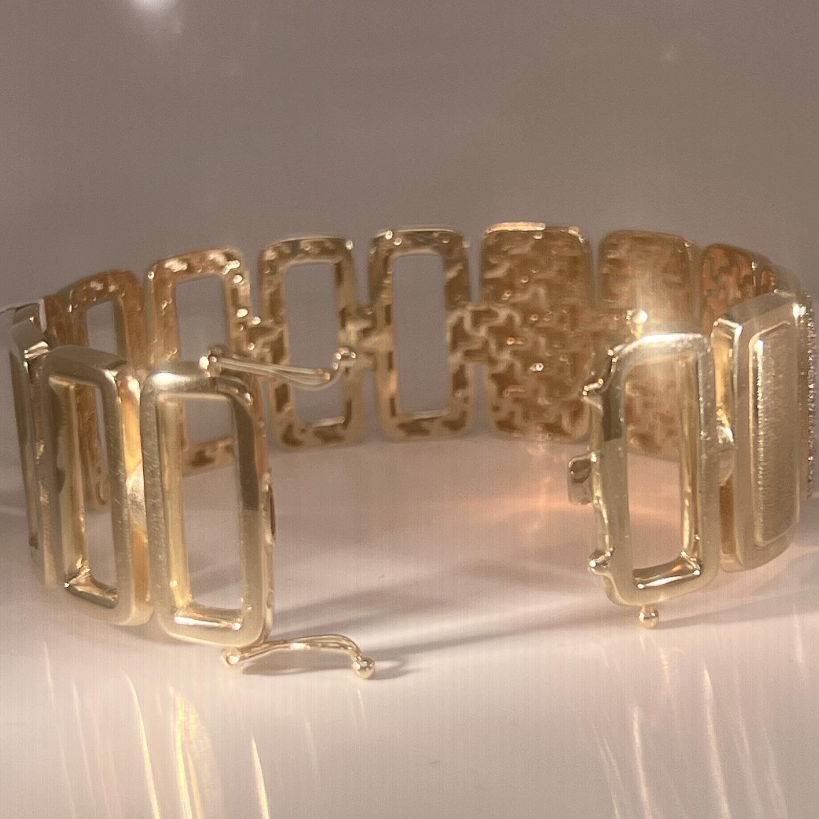 Elegant Rectangular Bracelet - Image 6