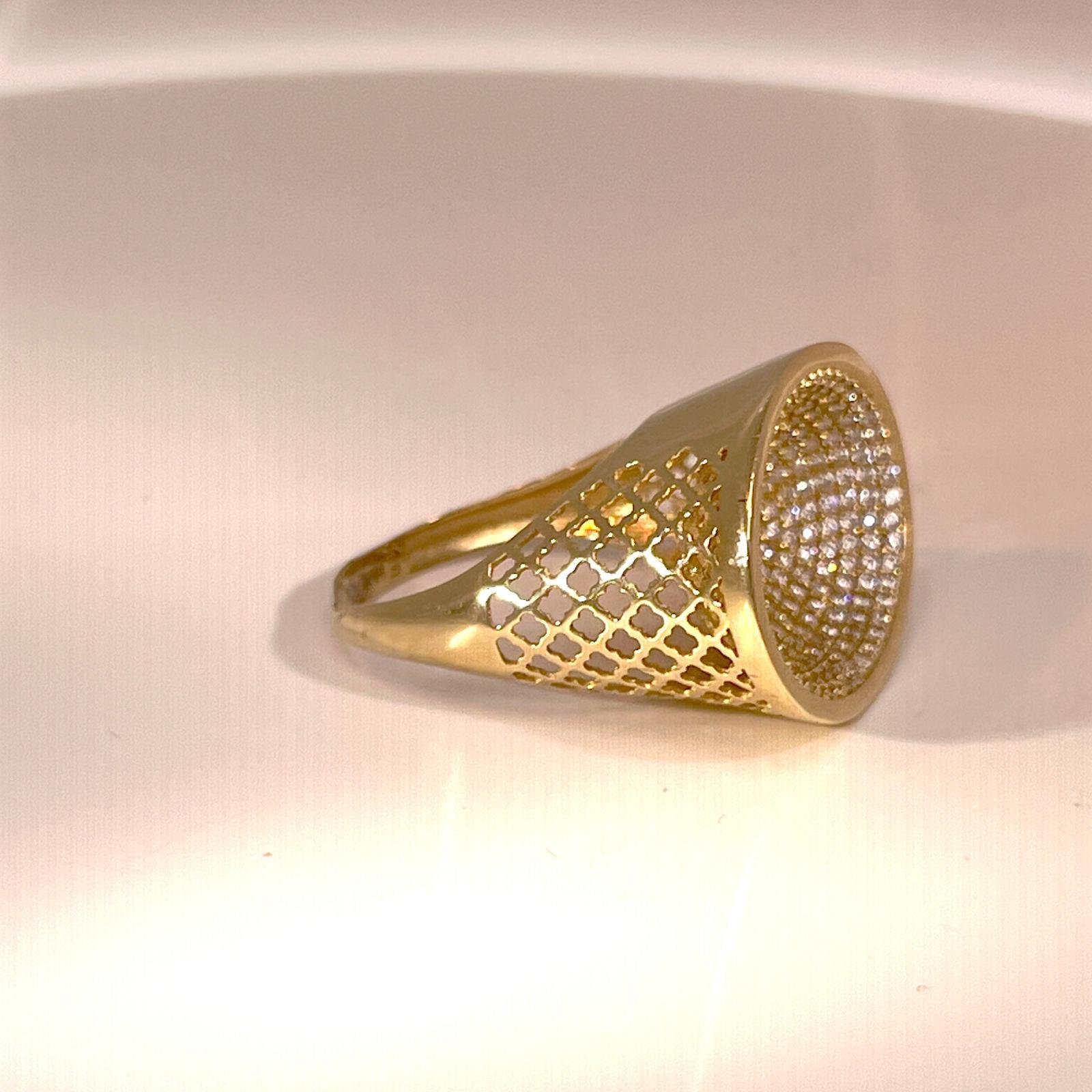 Elegant 14k Gold Ring - Image 5