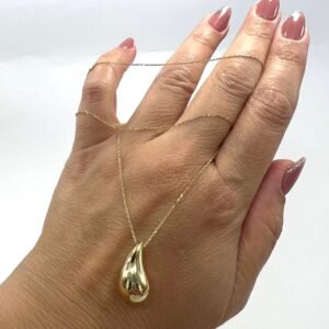 New Elegant 14K yellow gold necklace with a graceful water drop design