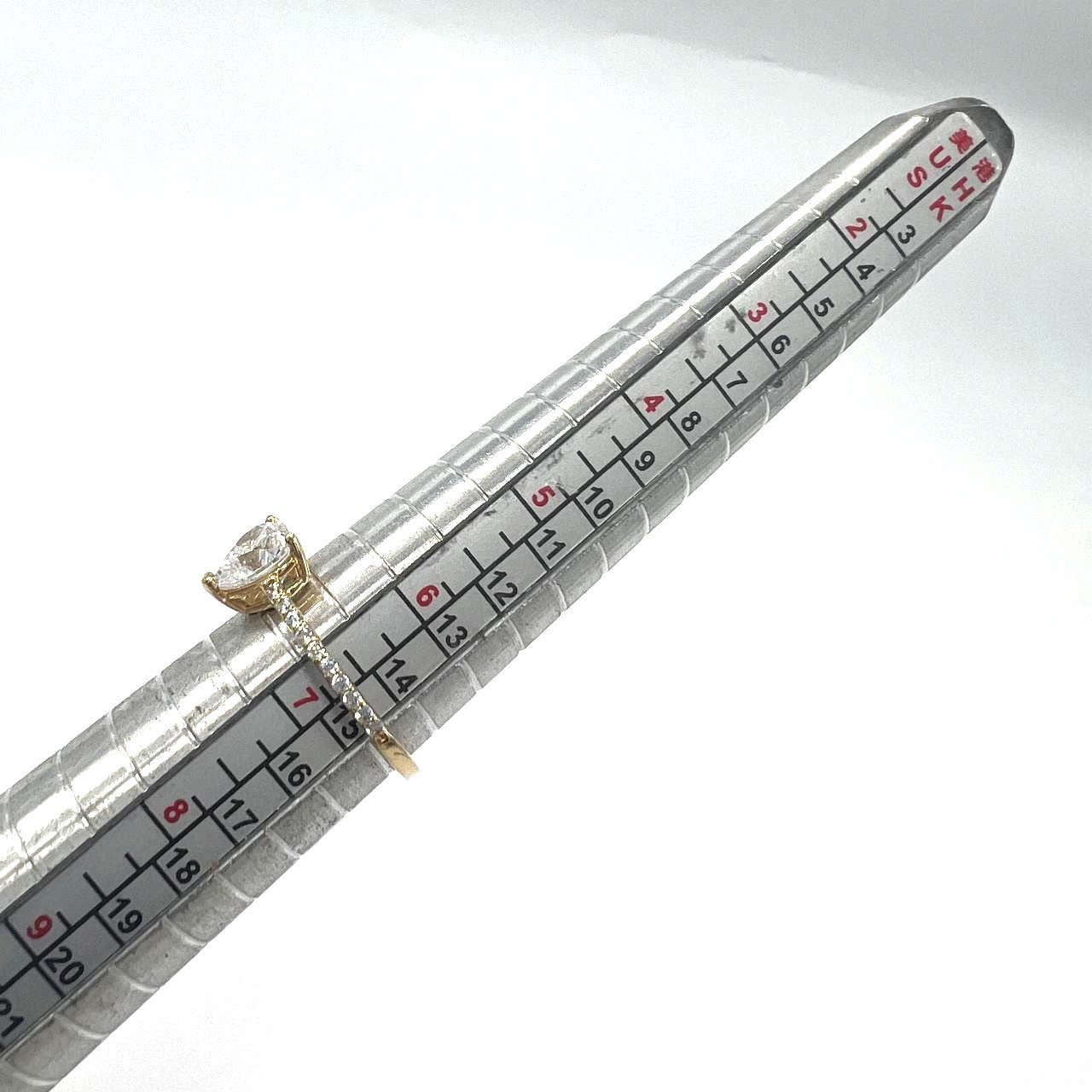 Yellow Gold 14K ring with a Crystal heart-shaped stone, elegant and refined - Image 9