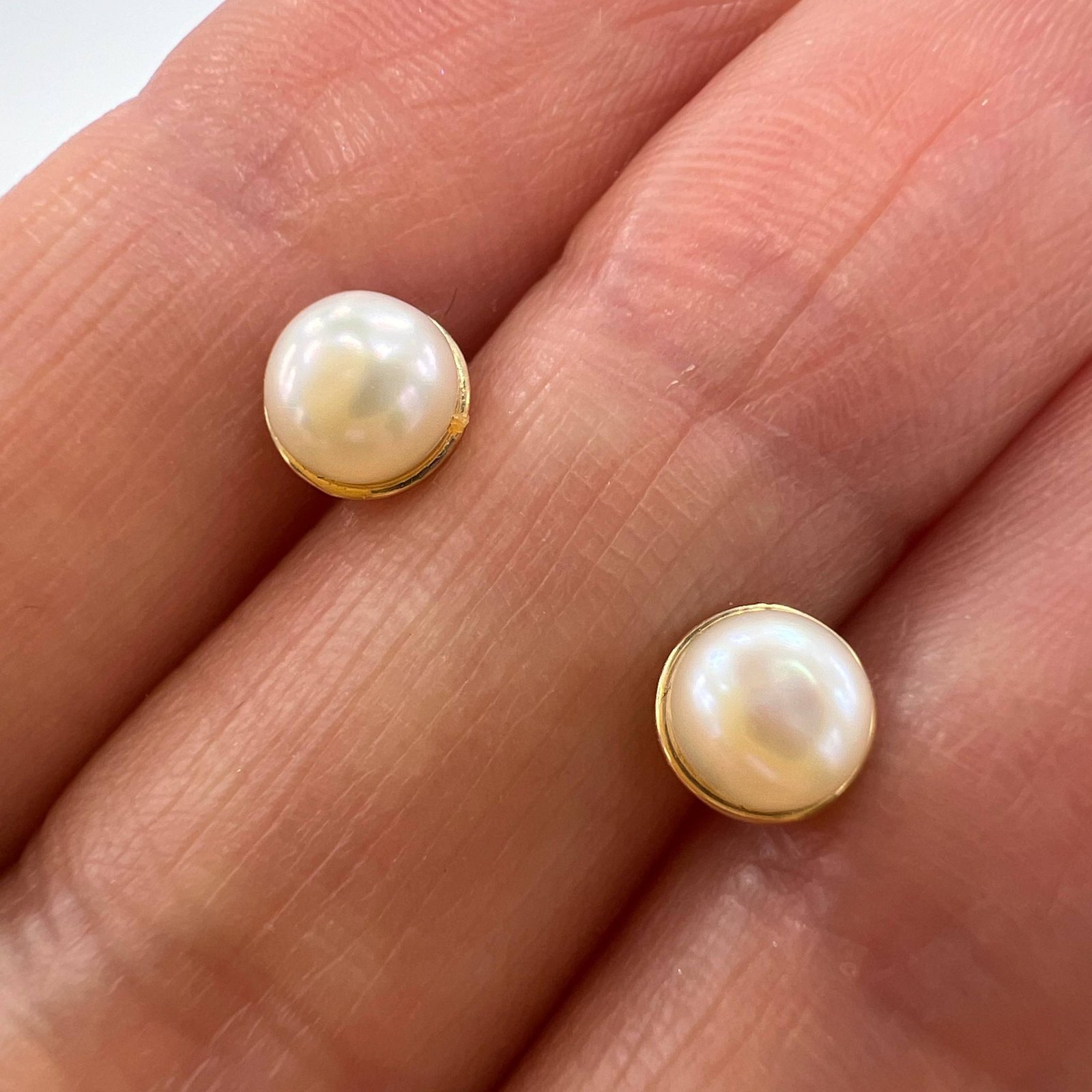 14K Gold Pearl Chain Necklace Stud Earrings Set Women’s Jewelry Gift Italy 2.6g - Image 4