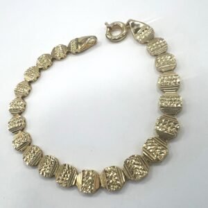 14K Yellow Gold Bracelet – elegant circle design, soft and beautifully crafted.