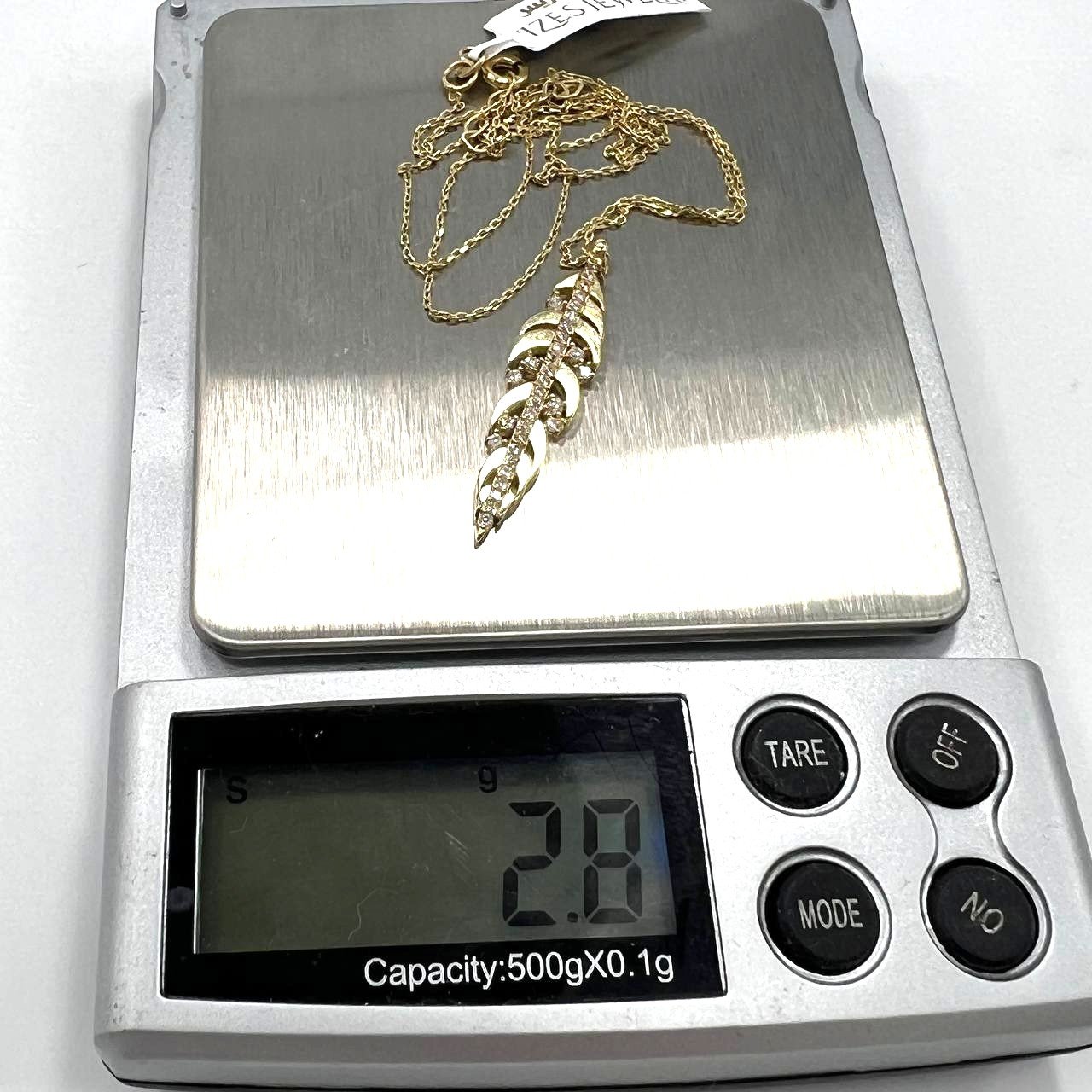 New 14K Yellow Gold Leaf Pendant Necklace with zircon – Elegant and Stylish - Image 6