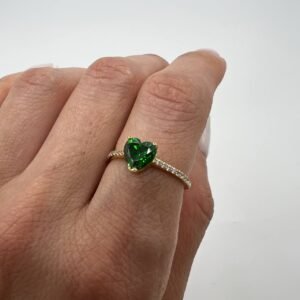 New 14K Solid Gold Women’s Jewelry Ring Green Heart Gemstone Italy Gift Size 7