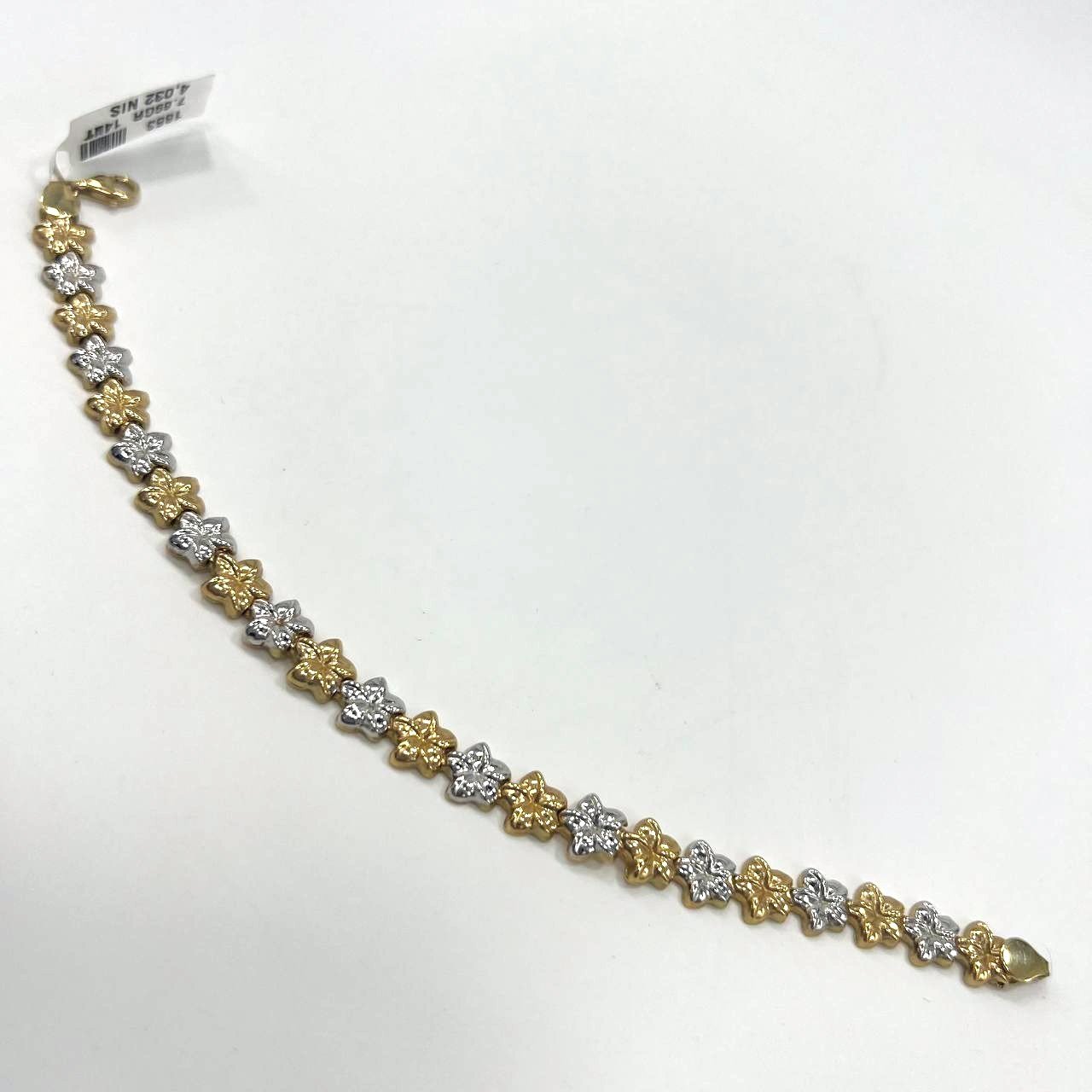Beautiful & delicate 14K white &yellow gold bracelet with charming floral desgin - Image 4