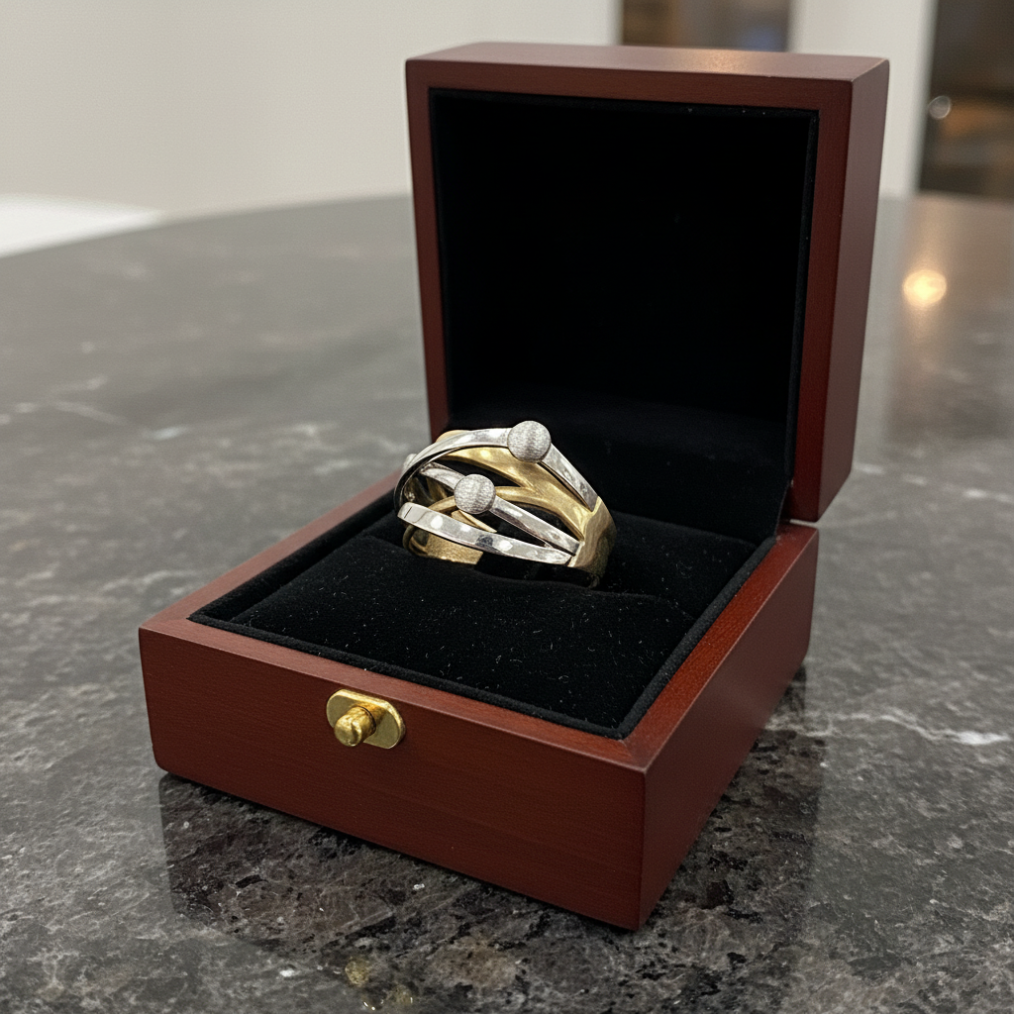 14K Gold Two Tone Crossover Ring Hammered Textured Yellow White Gold Women's Ban - Image 2