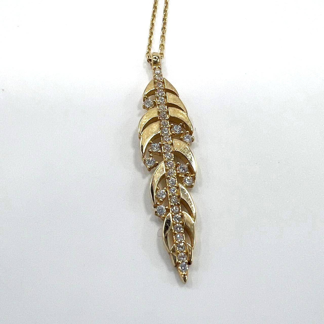New 14K Yellow Gold Leaf Pendant Necklace with zircon – Elegant and Stylish - Image 4