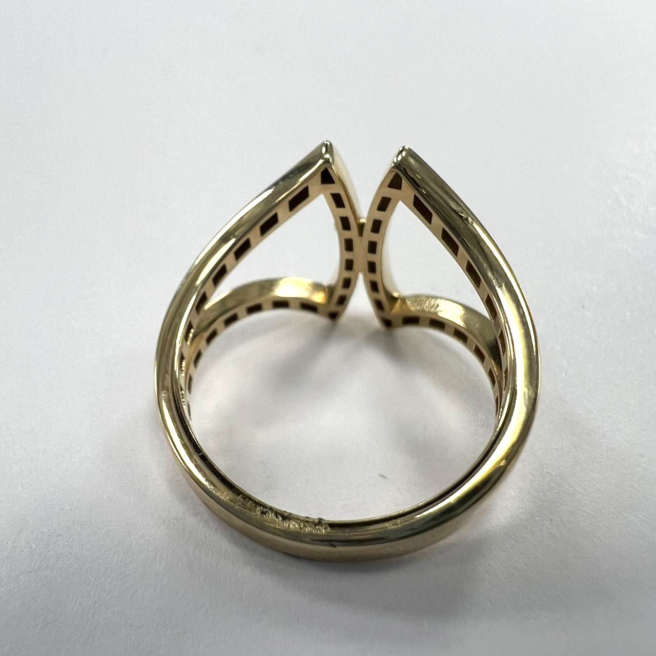 14K yellow gold ring with a delicate and elegant design size 7.5 - Image 5
