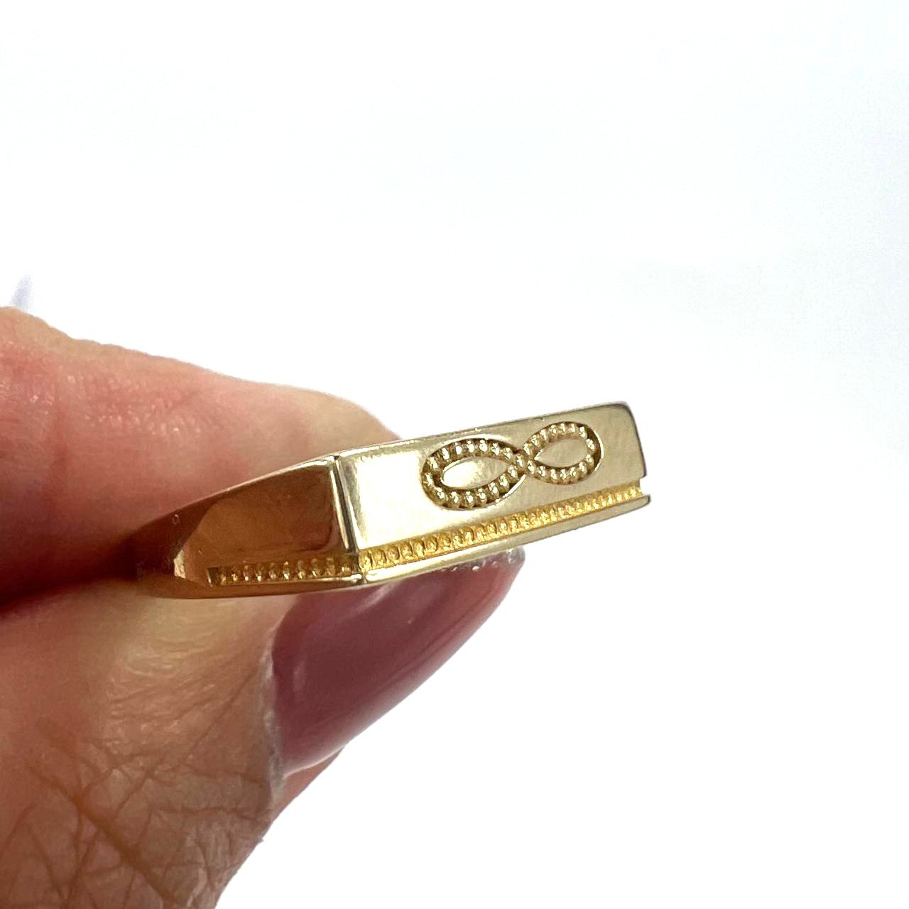 Yellow gold 14K infinity design ring, delicate, size 7 beautiful gift - Image 4