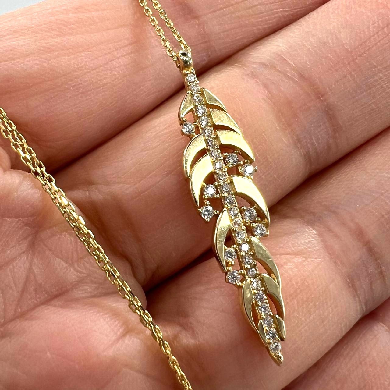 New 14K Yellow Gold Leaf Pendant Necklace with zircon – Elegant and Stylish - Image 2