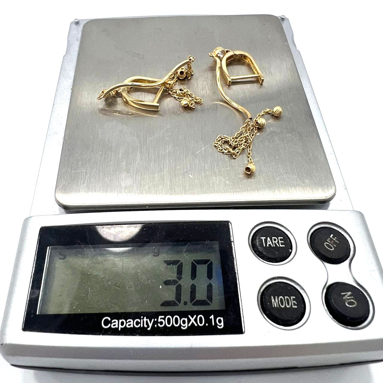 Elegant long 14K yellow gold earrings, graceful and charming. - Image 7