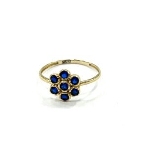 14K yellow gold ring stunning Blue flower design that radiate natural beautiful