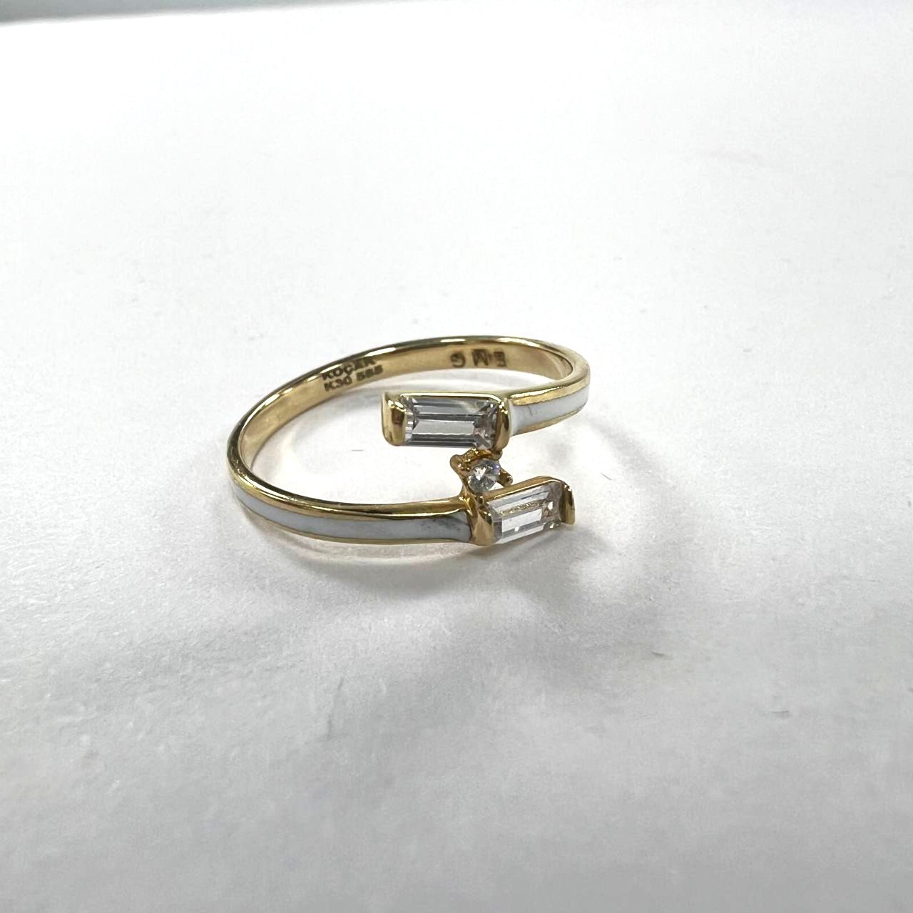 14K Yellow Gold Ring email white color elegant design for timeless everyday wear - Image 7