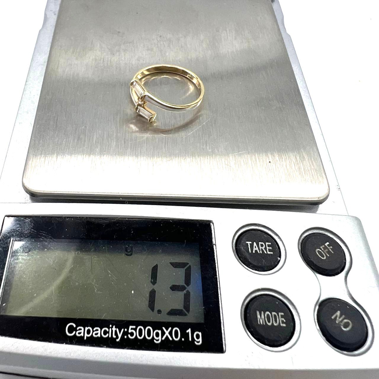 14K Yellow Gold Ring email white color elegant design for timeless everyday wear - Image 9