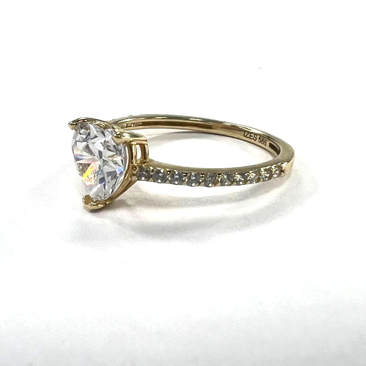 Yellow Gold 14K ring with a Crystal heart-shaped stone, elegant and refined - Image 2