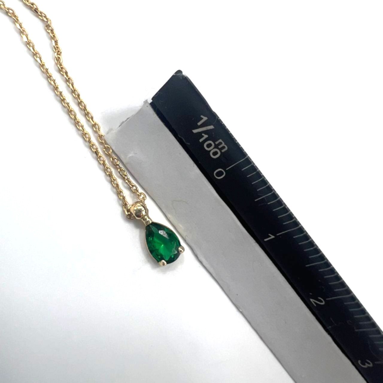 14K yellow gold necklace with a beautiful green stone pendant elegant design - Image 6